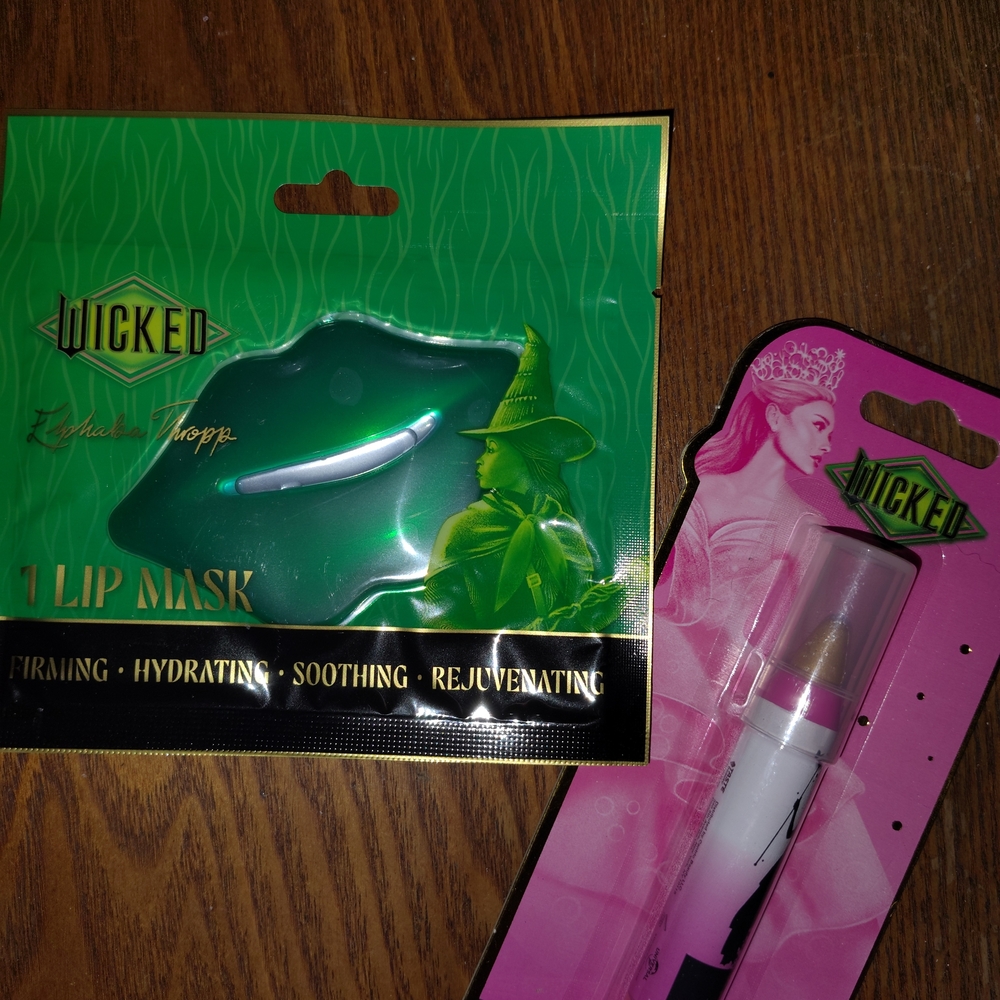 Wicked Lip Mask & Glinda Eye Crayon NIP